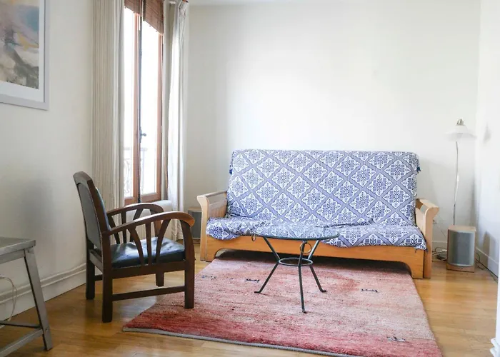 Cozy Apartment Near The Eiffel Tower